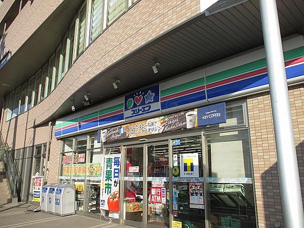 【周辺】スリーエフ 北新横浜駅前店（316m）