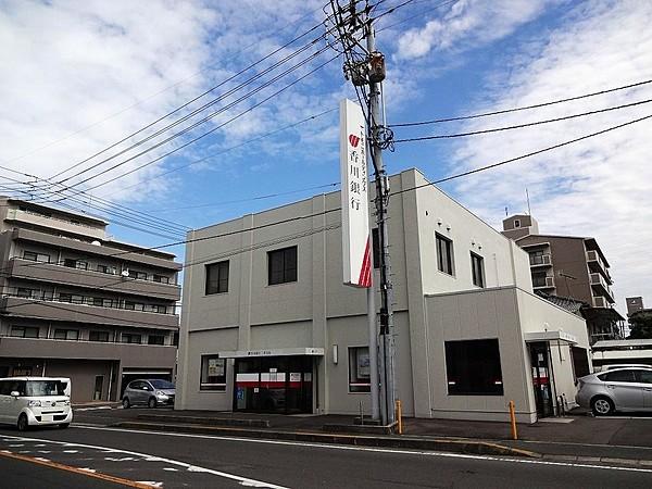 【周辺】香川銀行三条支店　距離１６０ｍ　徒歩２分