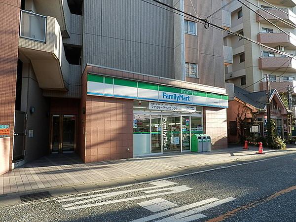 【周辺】ファミリーマート二子大通り店 117m