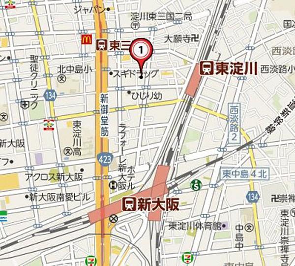 【地図】地下鉄御堂筋線とＪＲ東海道線どちらも徒歩5分以内。新大阪駅も10分程度。