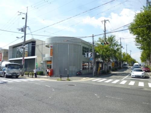 【周辺】芦屋東山郵便局（745m）