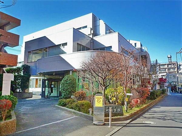 【周辺】渋谷区立本町図書館（430m）