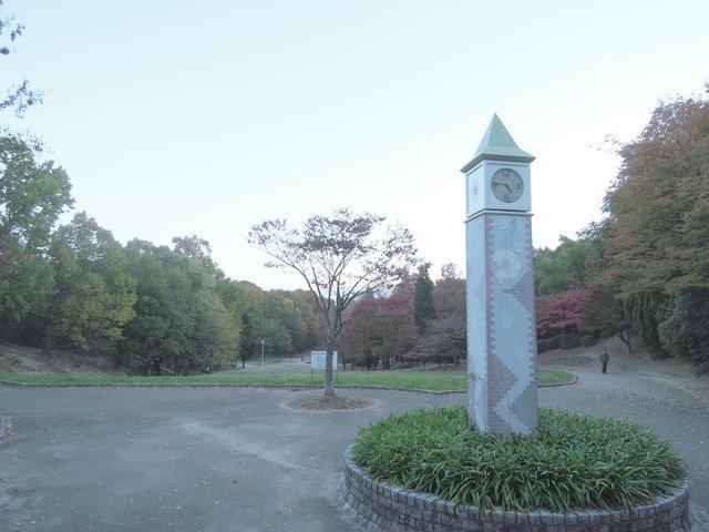 【周辺】公園「千里東町公園」展望台も有り、敷地面積も広いですよ。