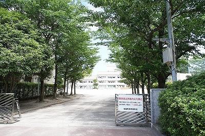 【周辺】粕屋中央小学校（800m）
