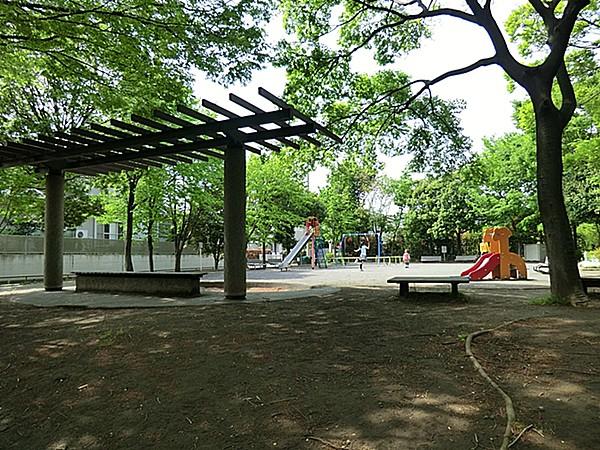 【周辺】周辺環境:公園 299m 茅ヶ崎東れんげ公園  