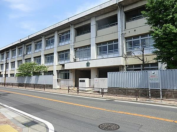 【周辺】周辺環境:中学校 1200m 稲田中学校 稲田中学校まで徒歩15分です 