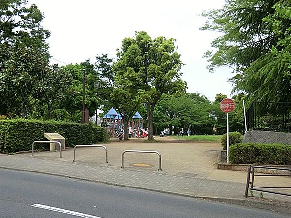 【周辺】周辺環境:公園 490m 鶴亀松公園 鶴亀松公園まで徒歩7分です 