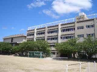 【周辺】中学校北豊島中学校まで782ｍ