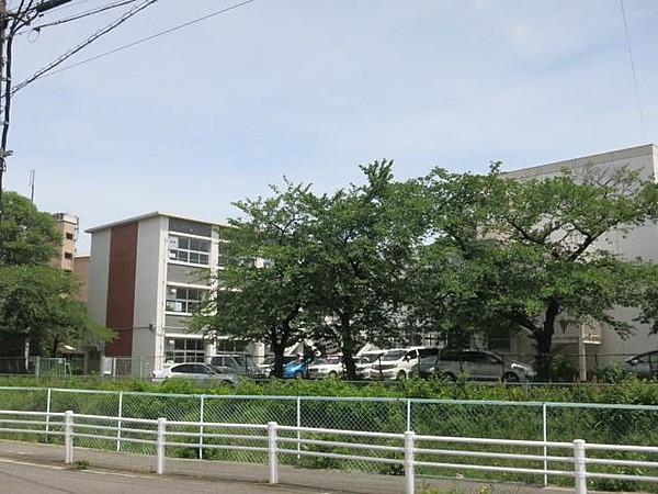 【周辺】市立東部中学校