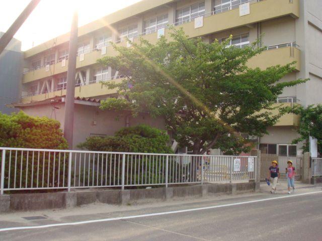 【周辺】町立新蟹江小学校