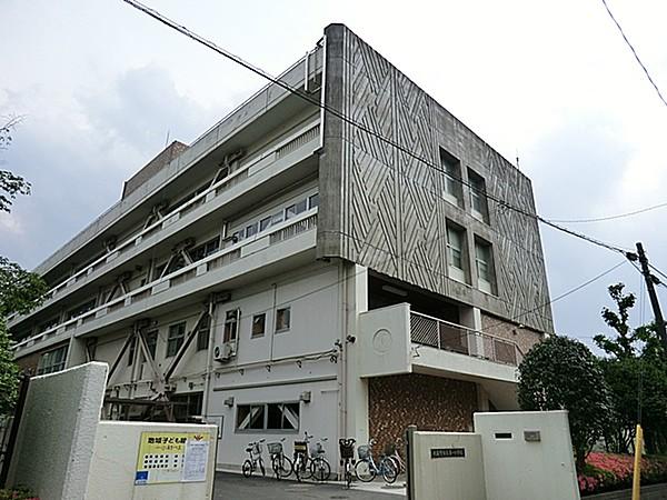 【周辺】武蔵野市立第一小学校まで590ｍ