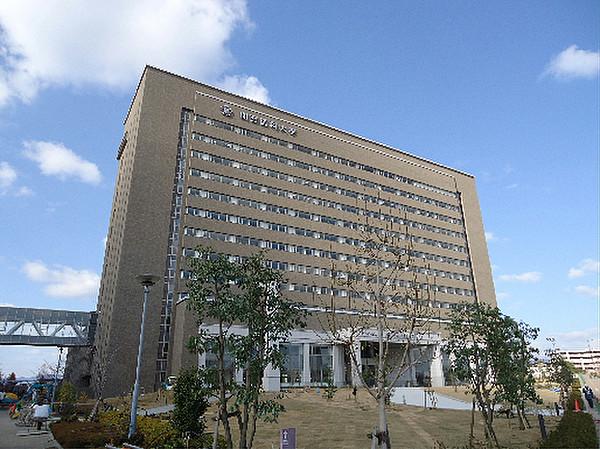 【周辺】私立関西医科大学枚方キャンパス（777m）