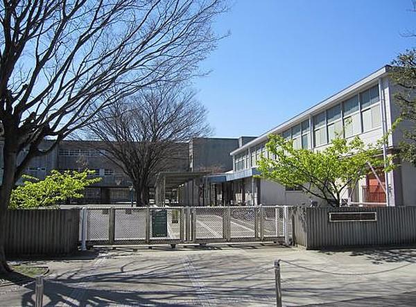 【周辺】小学校横浜市立 間門小学校まで882ｍ