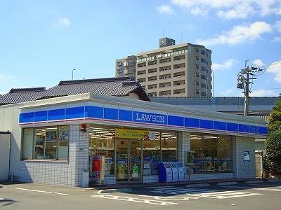【周辺】ローソン 小倉富士見二丁目店（690m）