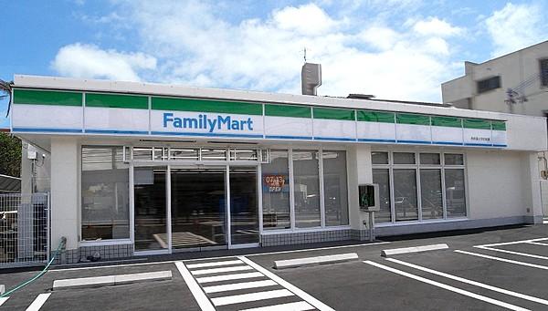 【周辺】ファミリーマート 筑紫駅前店（351m）