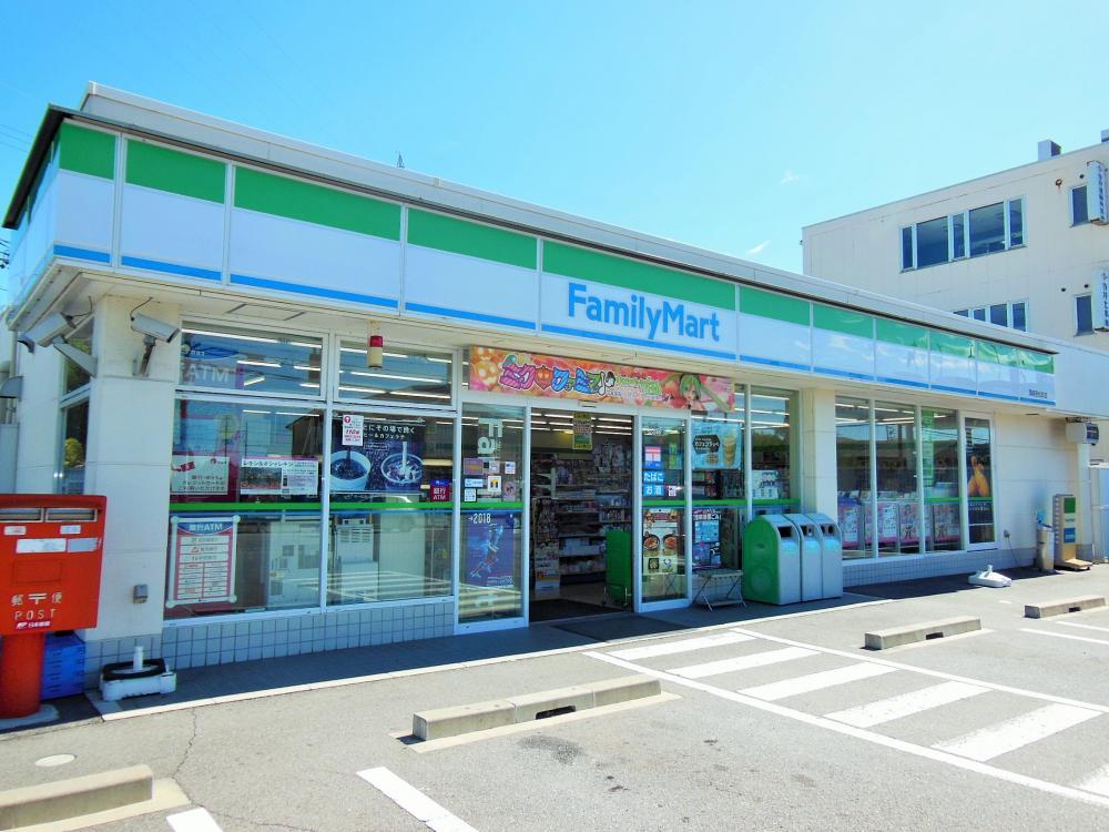 【周辺】ファミリーマート岡崎羽根西新町店まで302m　徒歩4分