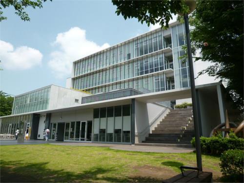 【周辺】府中市立中央図書館（627m）