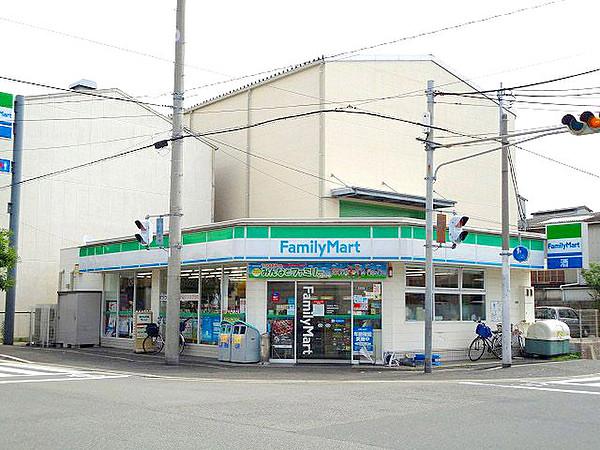 【周辺】ファミリーマート尼崎金楽寺町店　 396m