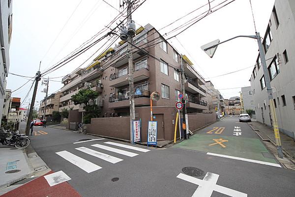 【外観】大切なペットと暮らせるマンション「中野新橋」駅まで徒歩2分の立地