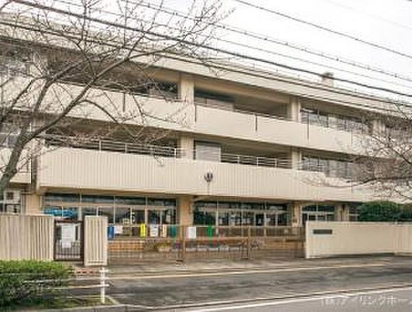 【周辺】浦安市立富岡小学校（1155m）