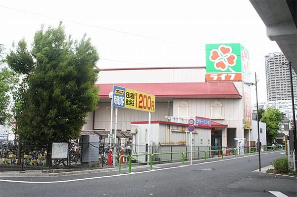 【周辺】ライフ石神井公園店（1131m）