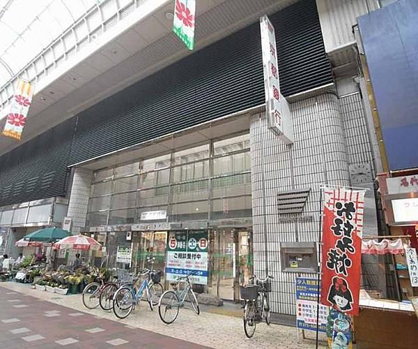 【周辺】京都銀行 伏見支店（749m）