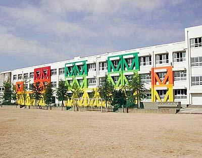 【周辺】茨木市立南中学校（400m）