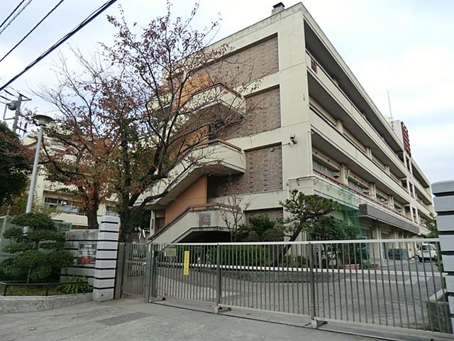 【周辺】横浜市立すすき野中学校 （約88ｍ徒歩2分）