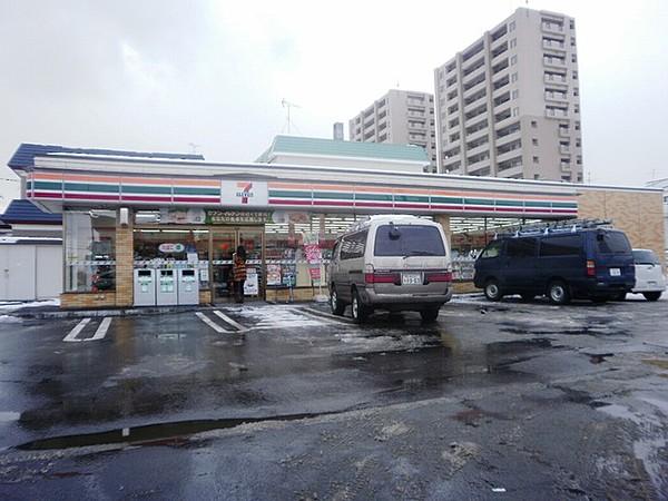 【周辺】セブンイレブン札幌北郷2条店 364m