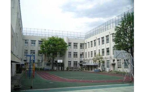 【周辺】周辺環境-小学校(600m)文京区立本郷小学校
