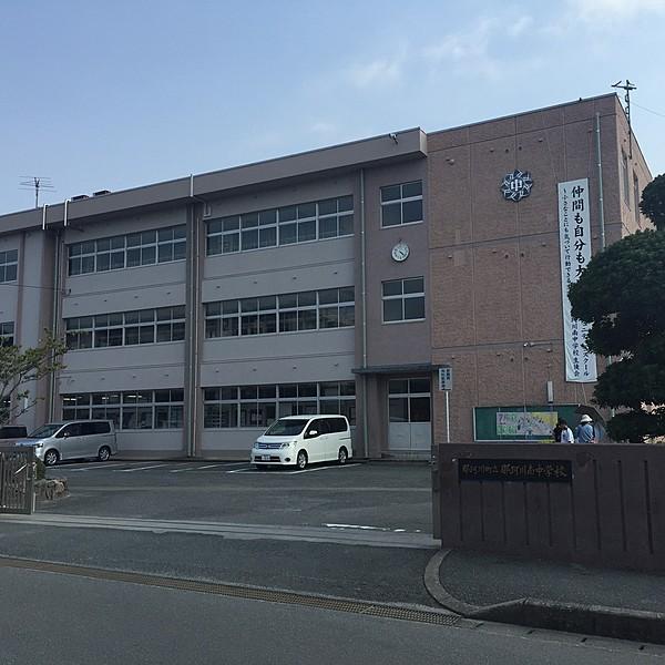 【周辺】那珂川南中学校 徒歩 約28分（約2200m）
