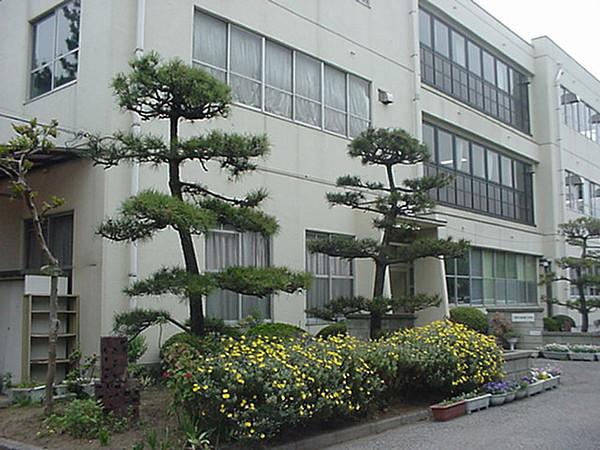 【周辺】千葉市立高洲第二中学校（1294m）