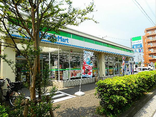 【周辺】ファミリーマート永田東一丁目店（795m）