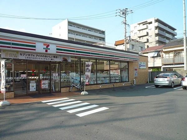【周辺】セブンイレブン名古屋沢下町店駐車場あります。 徒歩 約3分（約200m）