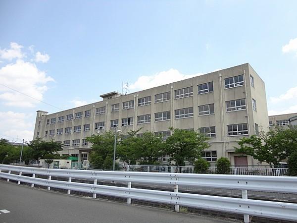 【周辺】高槻市立柳川小学校（457m）