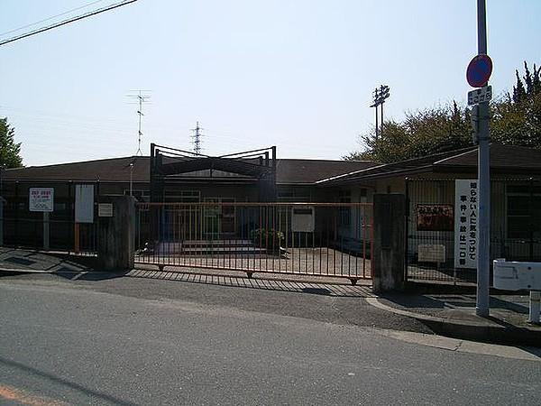 【周辺】島本町立第二幼稚園（921m）
