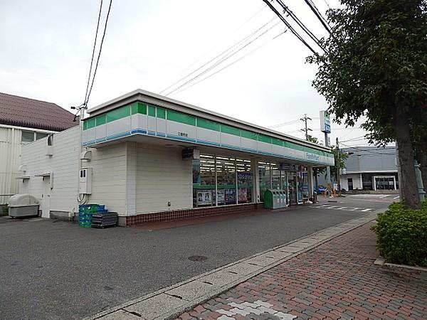 【周辺】ファミリーマート江島町店