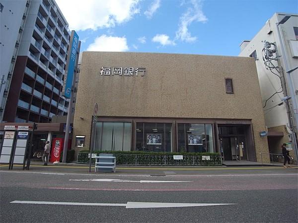 【周辺】福岡銀行六本松支店（860m）