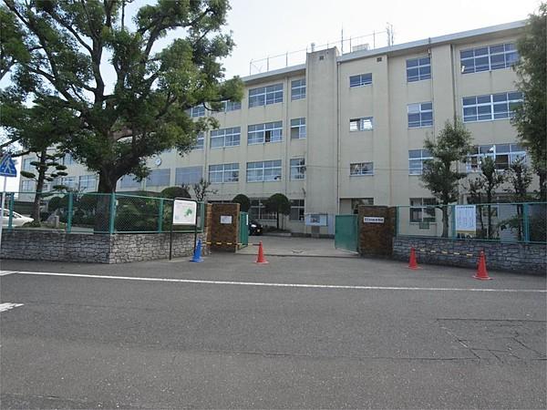 【周辺】福岡市立曰佐中学校（810m）
