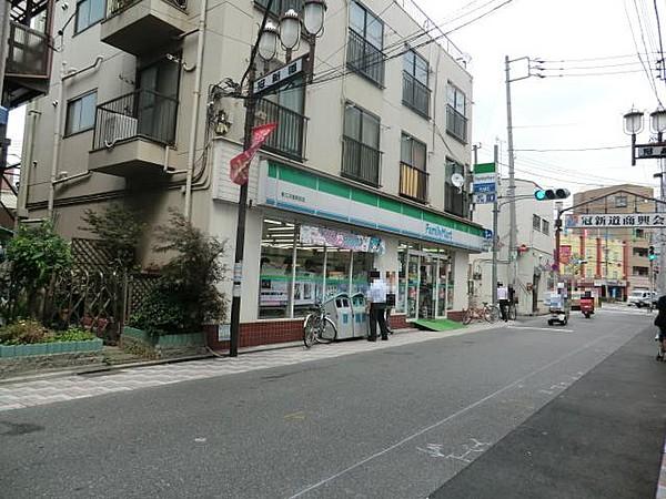 【周辺】コンビニエンスストアファミリーマート新三河島駅前店まで234ｍ