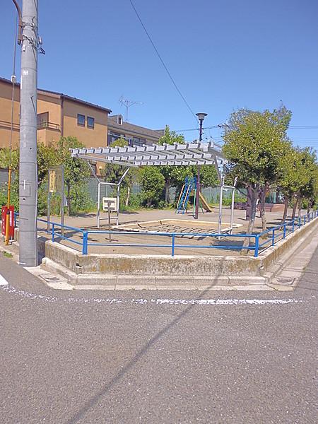 【周辺】石神井台七丁目児童遊園400m