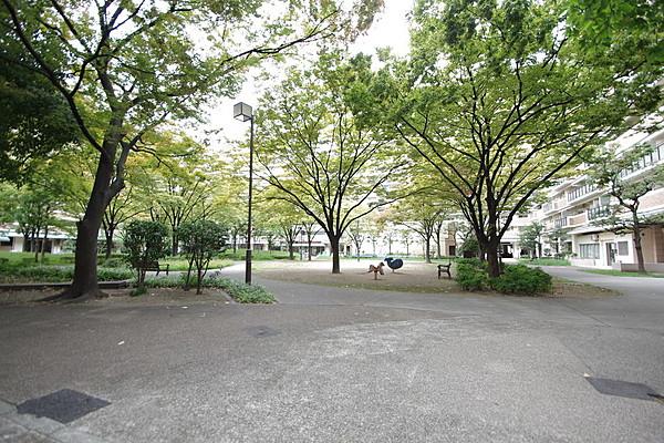 【周辺】敷地内公園