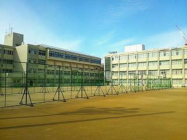 【周辺】中学校鷹取中学校まで210ｍ