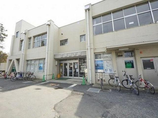 【周辺】武蔵村山市立大南地区図書館 560m