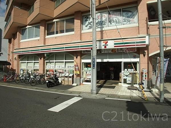 【周辺】セブンイレブン朝霞駅東口店まで50m