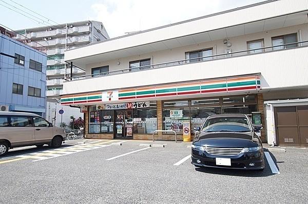 【周辺】セブンイレブン尼崎名神町2丁目店まで689m