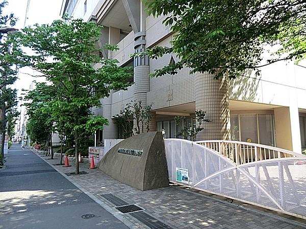 【周辺】文京区立昭和小学校まで648m、昭和小学校へは徒歩9分で通いやすいですね。