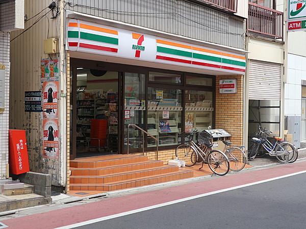 【周辺】セブンイレブン綾瀬駅西口店まで69m