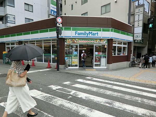 【周辺】ファミリーマート天王寺堀越町店まで580m