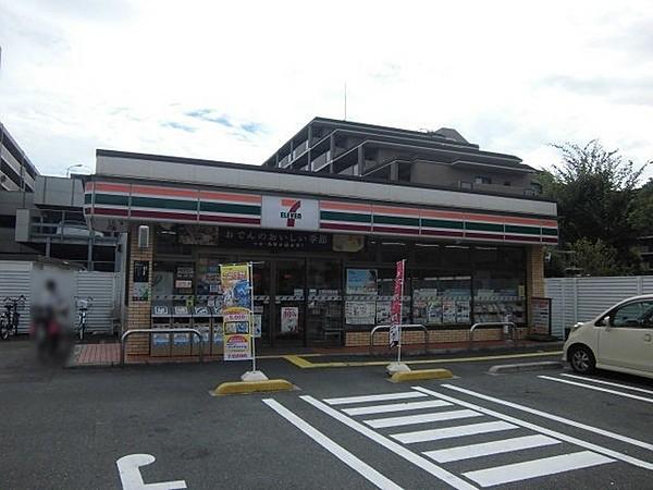 【周辺】セブンイレブン醍醐大構町店まで342m